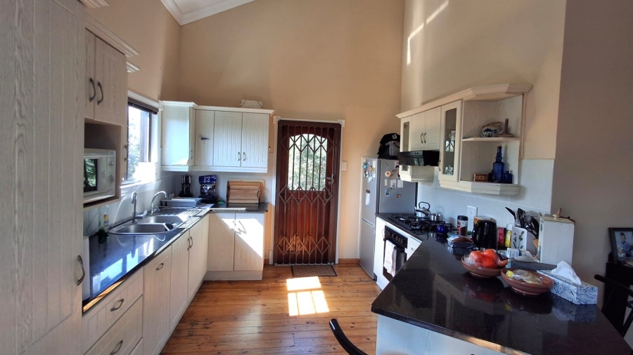 3 Bedroom Property for Sale in Seafield Eastern Cape